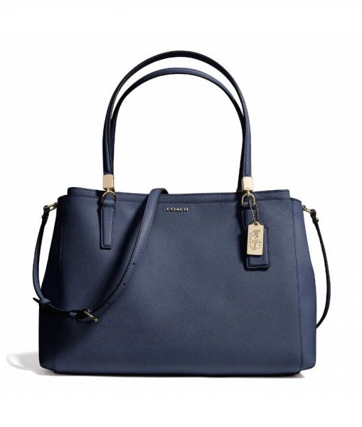 Mature Female Coach Stanton Carryall In Crossgrain Leather Mature Female Coach Stanton Carryall In Crossgrain Leather